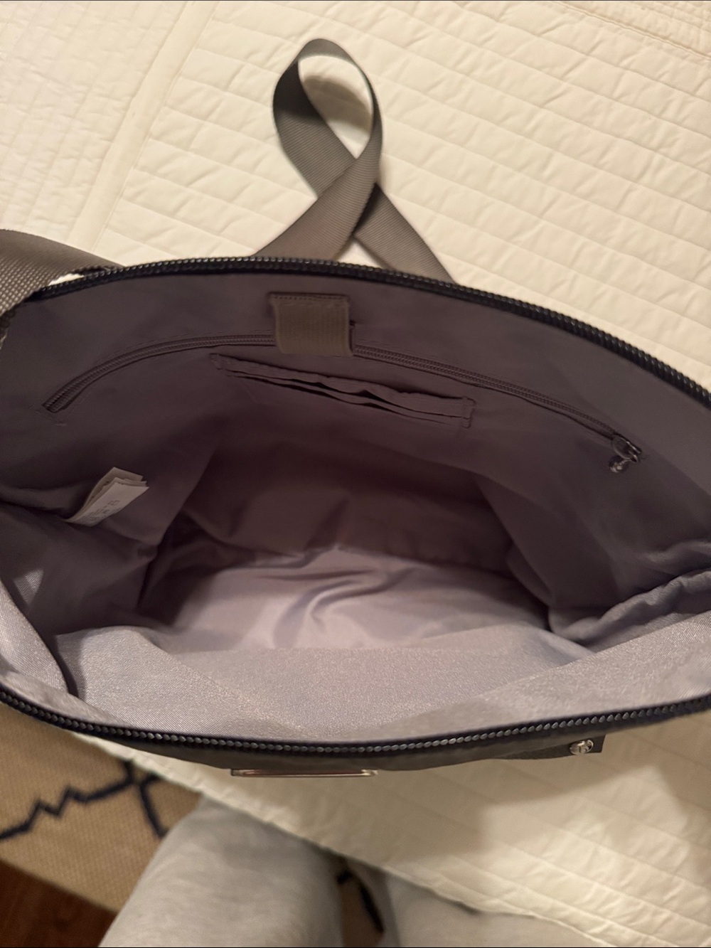 Baggallini Gray Nylon Crossbody Messenger - Picture 4 of 6